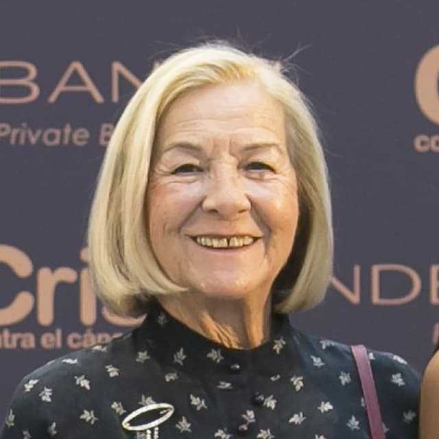 Ana María Zunzarren