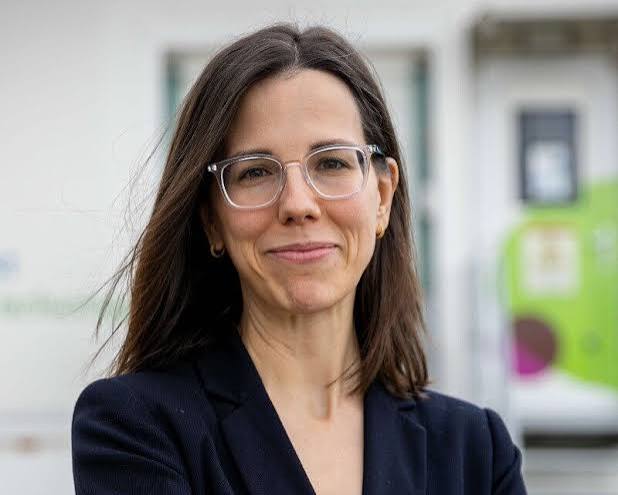Prof. Mireia Crispin